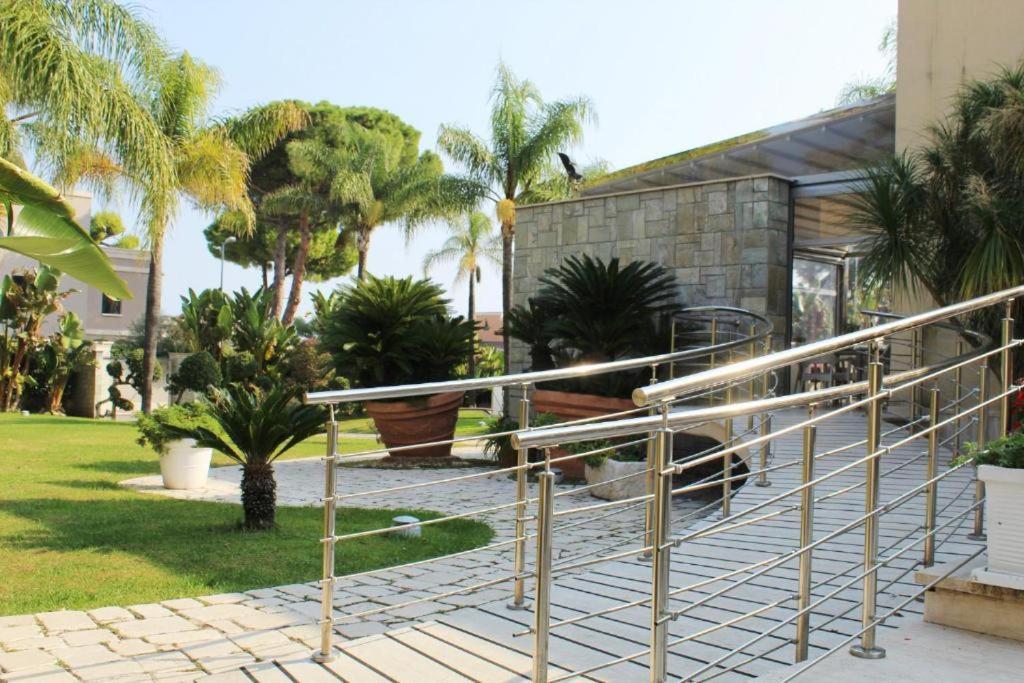 Colonna Rooms & Apartment Trani Εξωτερικό φωτογραφία