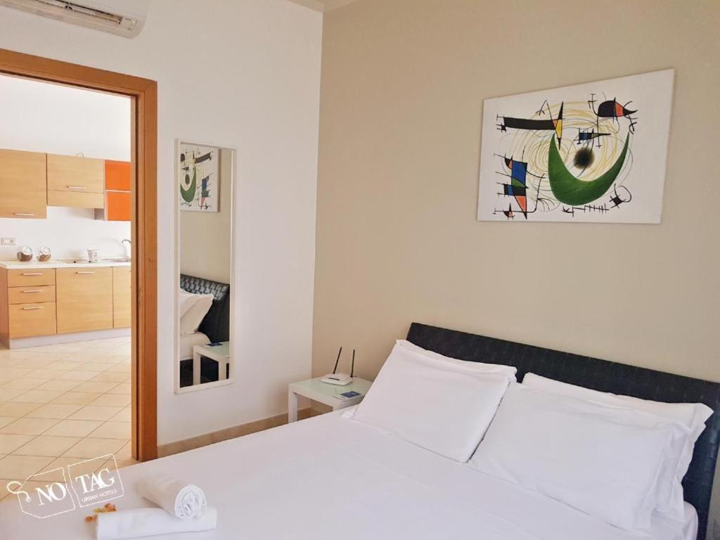 Colonna Rooms & Apartment Trani Εξωτερικό φωτογραφία